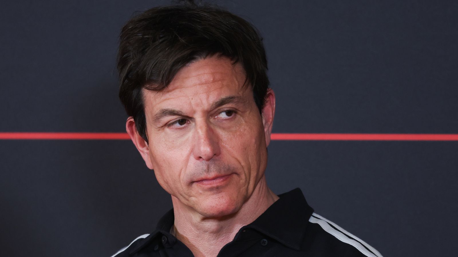 Wolff: "Impossibile lottare per il titolo" se persiste l'inaffidabilità della Mercedes