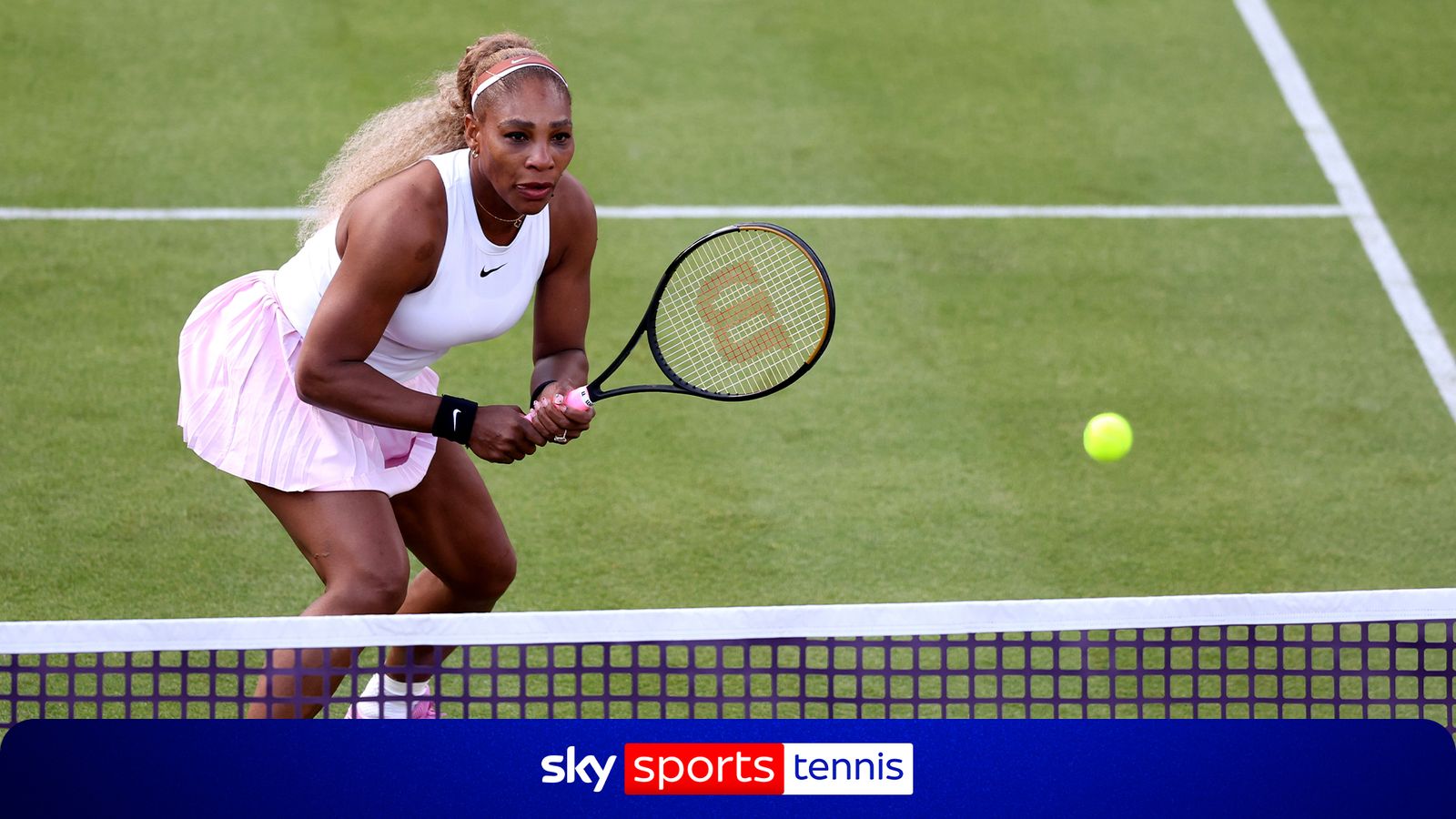 Serena Williams defeated ahead of Wimbledon return