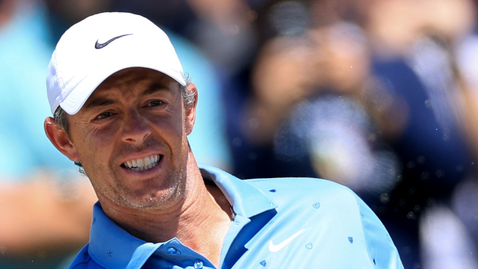 US Open golf 2026 - third round LIVE! Latest updates, highlights, scores as Rory McIlroy, Scottie Scheffler chase Wyndham Clark