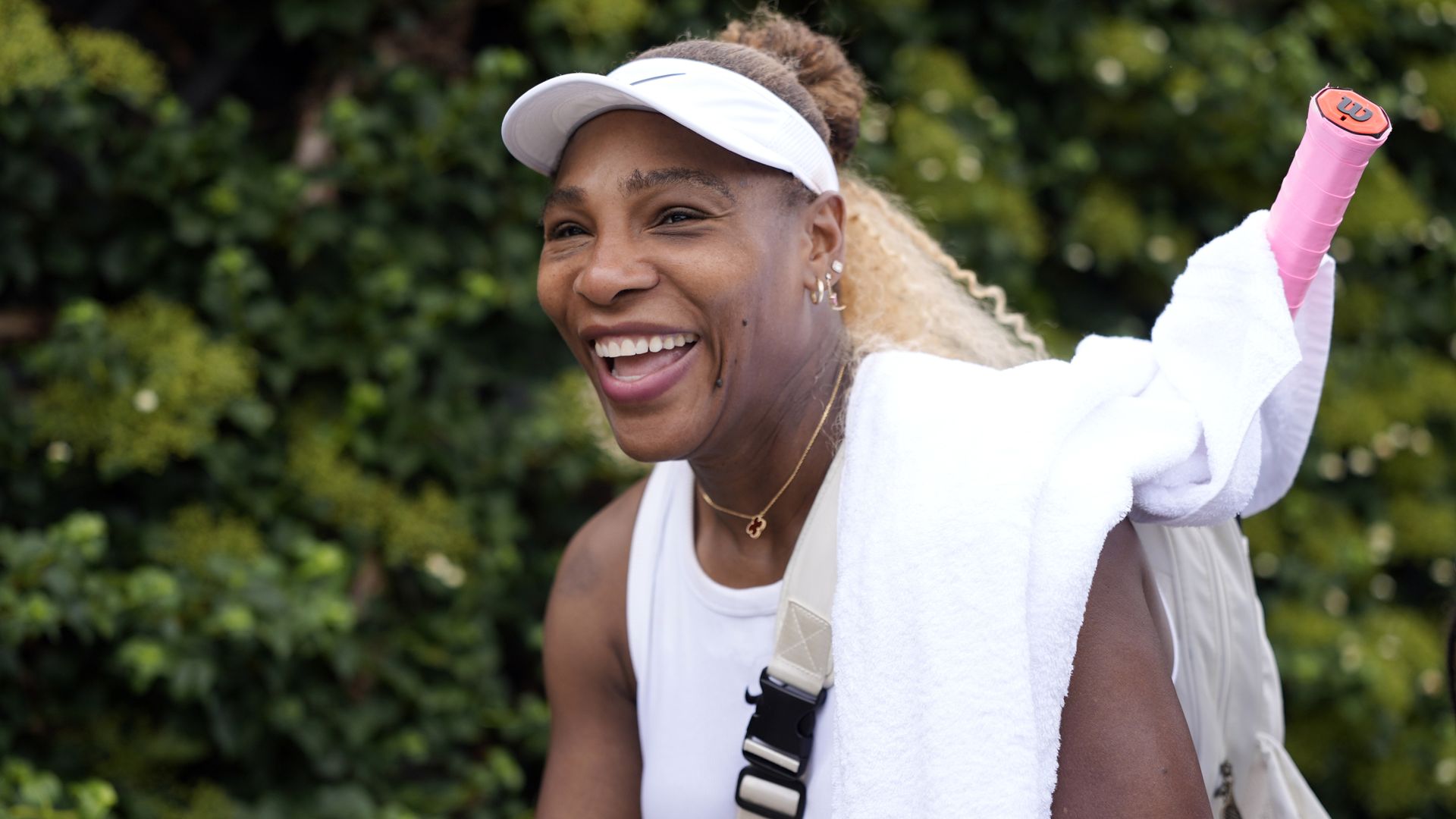 Wimbledon Day Two LIVE! Serena to come on Centre after tearful Swiatek wins