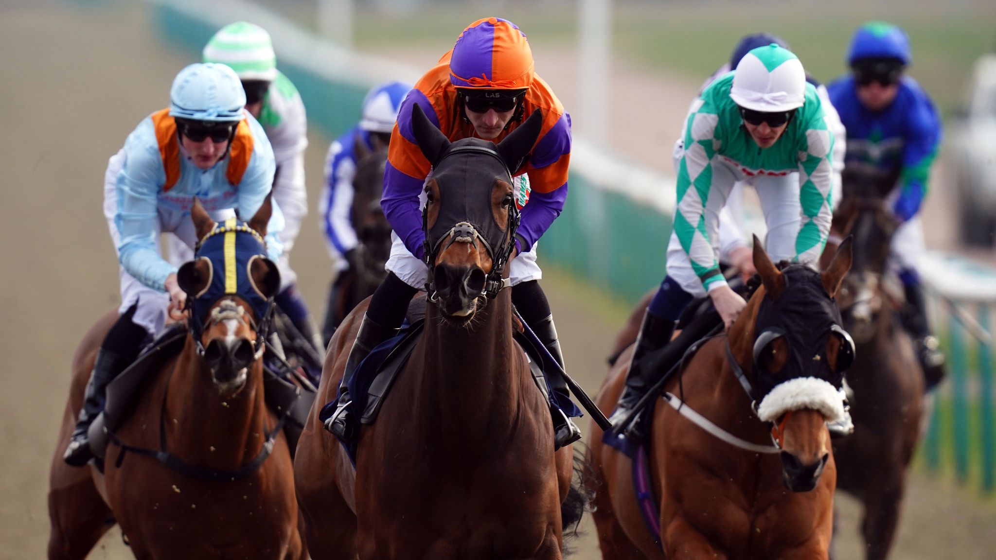 skysports.com - Today on Sky Sports Racing: The Thames Boatman and Correspondence face off at Brighton