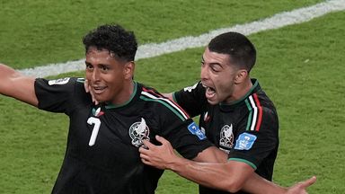 Mexico benefitted from Seung-Gyu Kim error to beat South Korea and earn a spot in the World Cup last 32