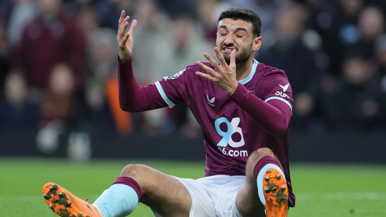 Cagliari are interested in Burnley striker Broja