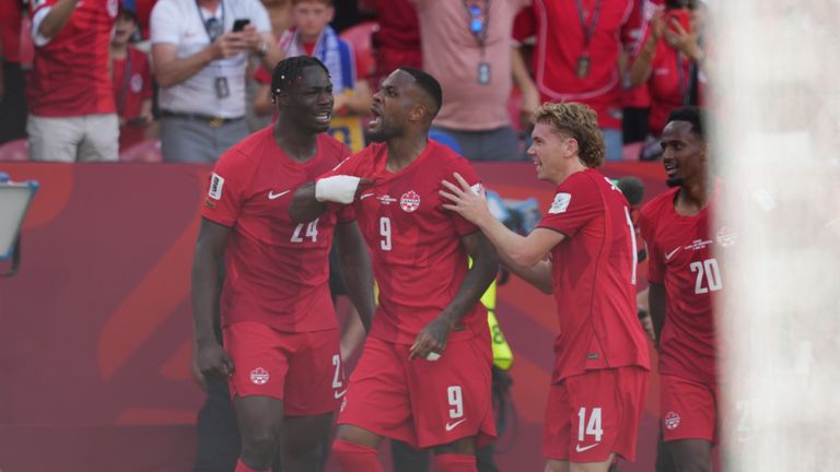  Cyle Larin rescued a point for Canada vs Bosnia-Herzegovina