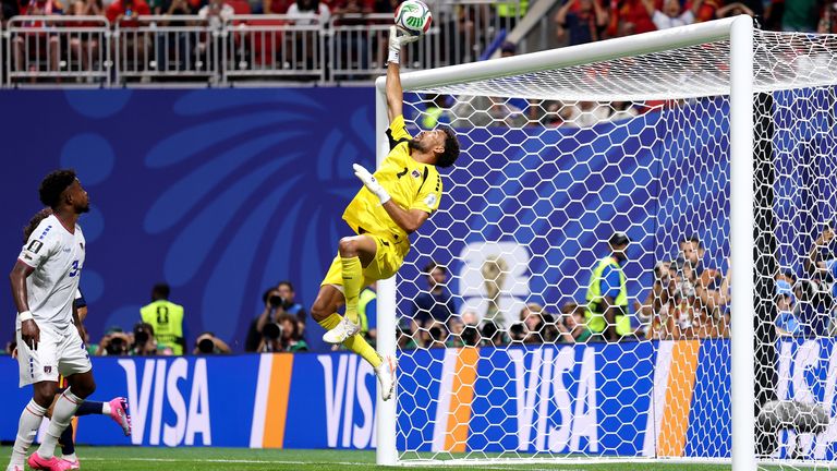 Cape Verde goalkeeper Vozinha, who turned 40 last week , made a stunning save