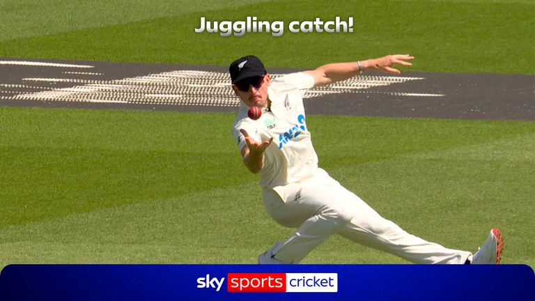 NZ juggle catch