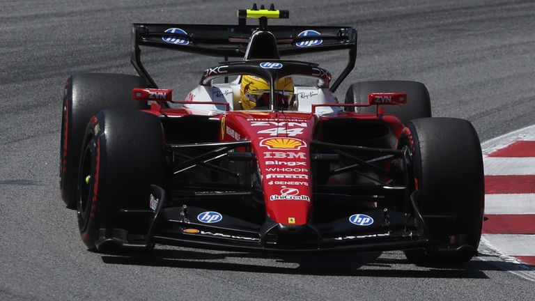 Lewis Hamilton at the Barcelona-Catalunya GP (Photo by Jakub Porzycki/NurPhoto)