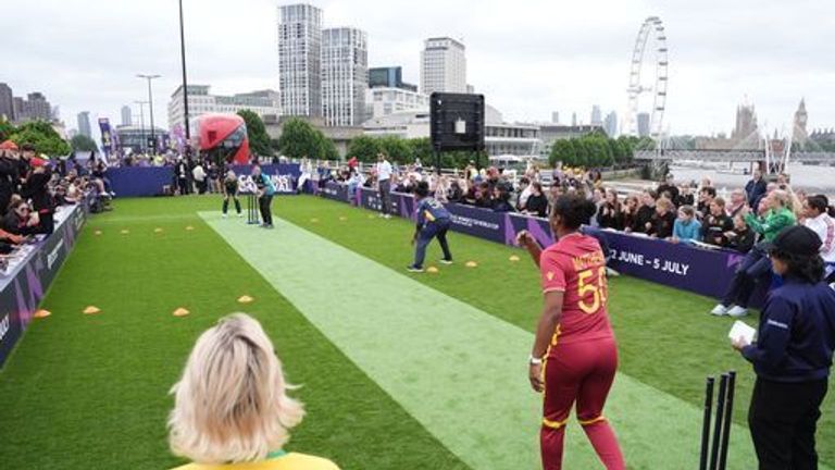 Waterloo Bridge was transformed into a cricket pitch for the launch of the ICC WOmen's T20 World Cup on Sunday