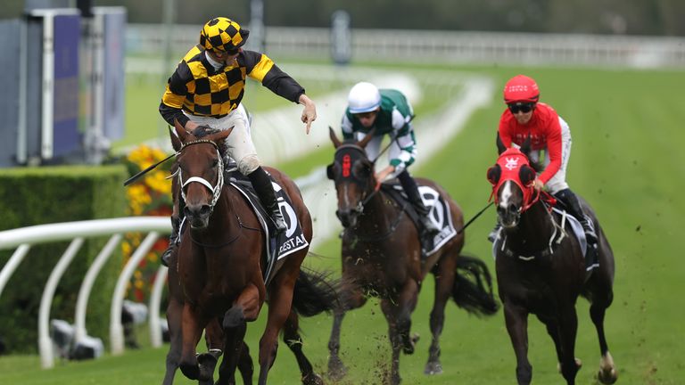 Joliestar has been the long-time favourite for the Queen Elizabeth II Jubilee Stakes