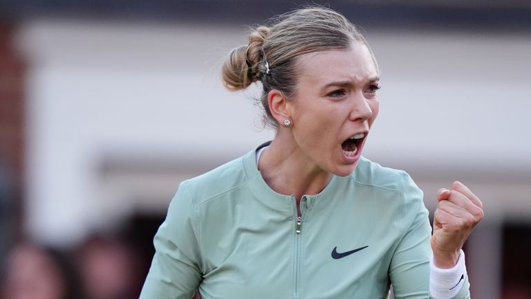 Katie Boulter of Great Britain celebrates a point against Leylah Fernandez of Canada on day one of the HSBC Championships at The Queen's Clu