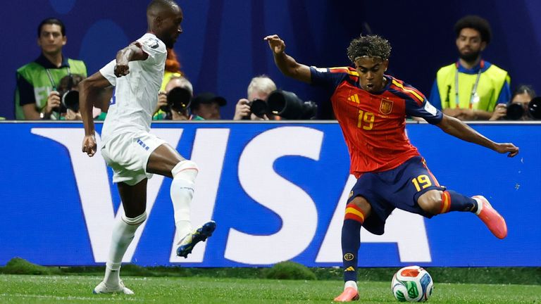 Spain's Lamine Yamal takes on Cabo Verde's Willy Semedo