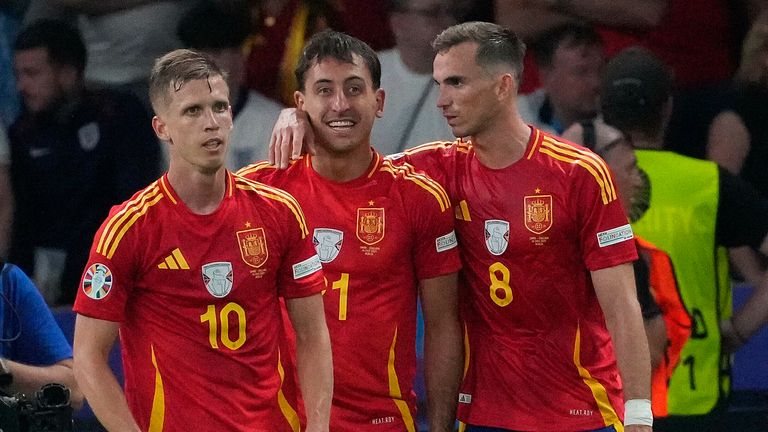 Mikel Oyarzabal celebrates his goal in the final of Euro 2024 alongside Dani Olmo and Fabian Ruiz
