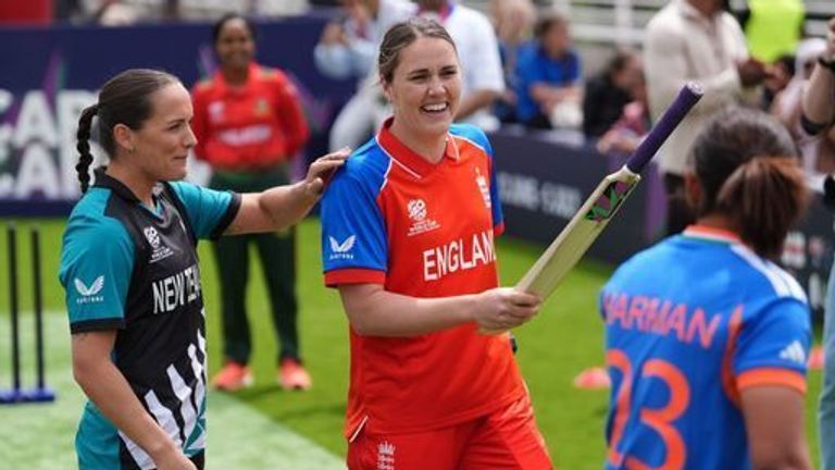 Sciver Brunt (centre) has not played since April after she suffered a calf tear 