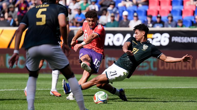 Che Adams scores his second to put Scotland 4-0 up against Bolivia 