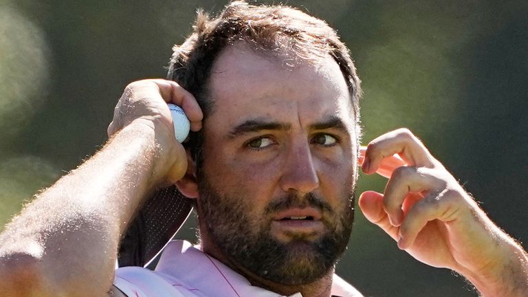 Scottie Scheffler waits to play on the eighth hole during the final round of the U.S. Open golf tournament at Shinnecock Hills Golf Club 