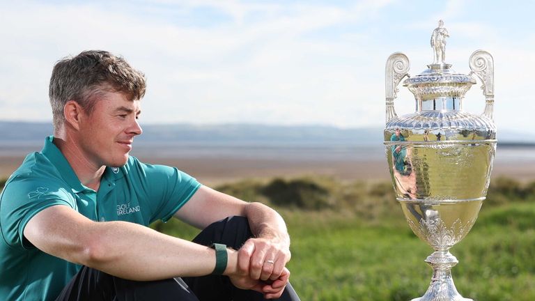 Stuart Grehan, da Irlanda, venceu o 131º Campeonato Amador no Royal Liverpool com uma vitória de um buraco sobre o americano Matt Moloney [R&A/Getty]