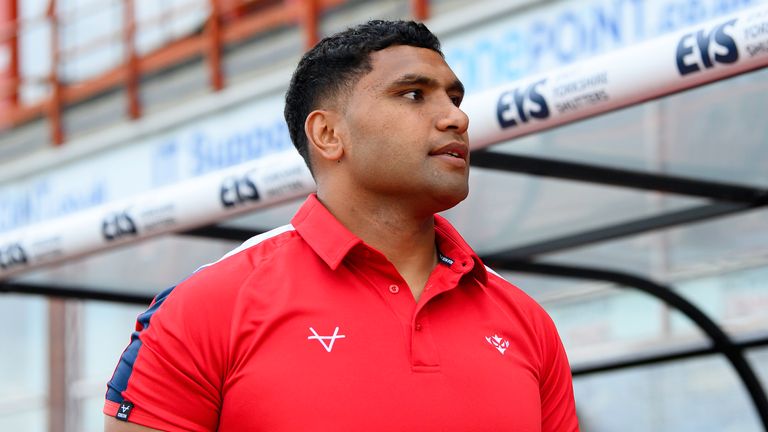 Tevita Pangai Junior foi banido por seis jogos depois de receber uma acusação de grau F do MRP por 'arrancação'
