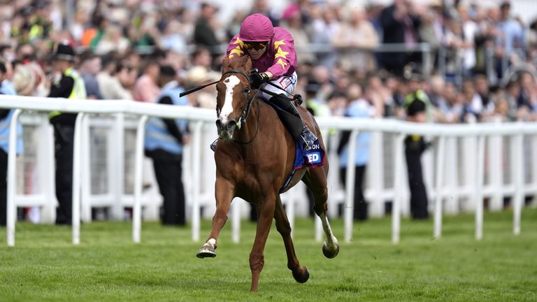 Thundering On struck gold in the Oaks