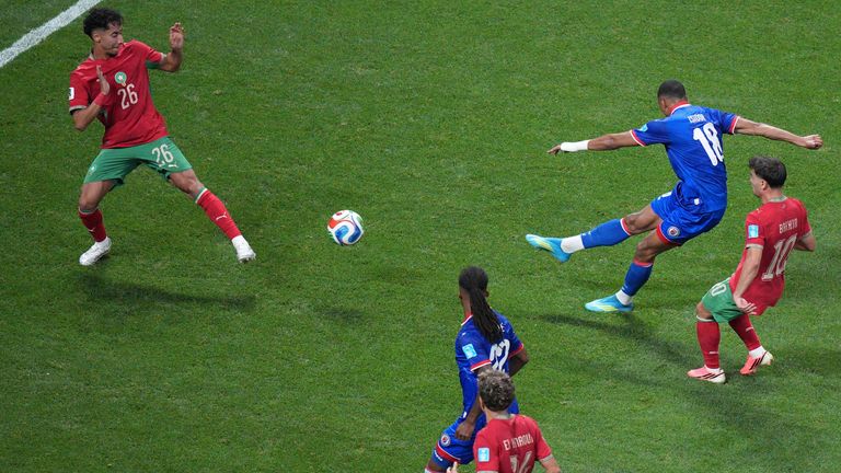 Wilson Isidor marcou um segundo gol impressionante para o Haiti