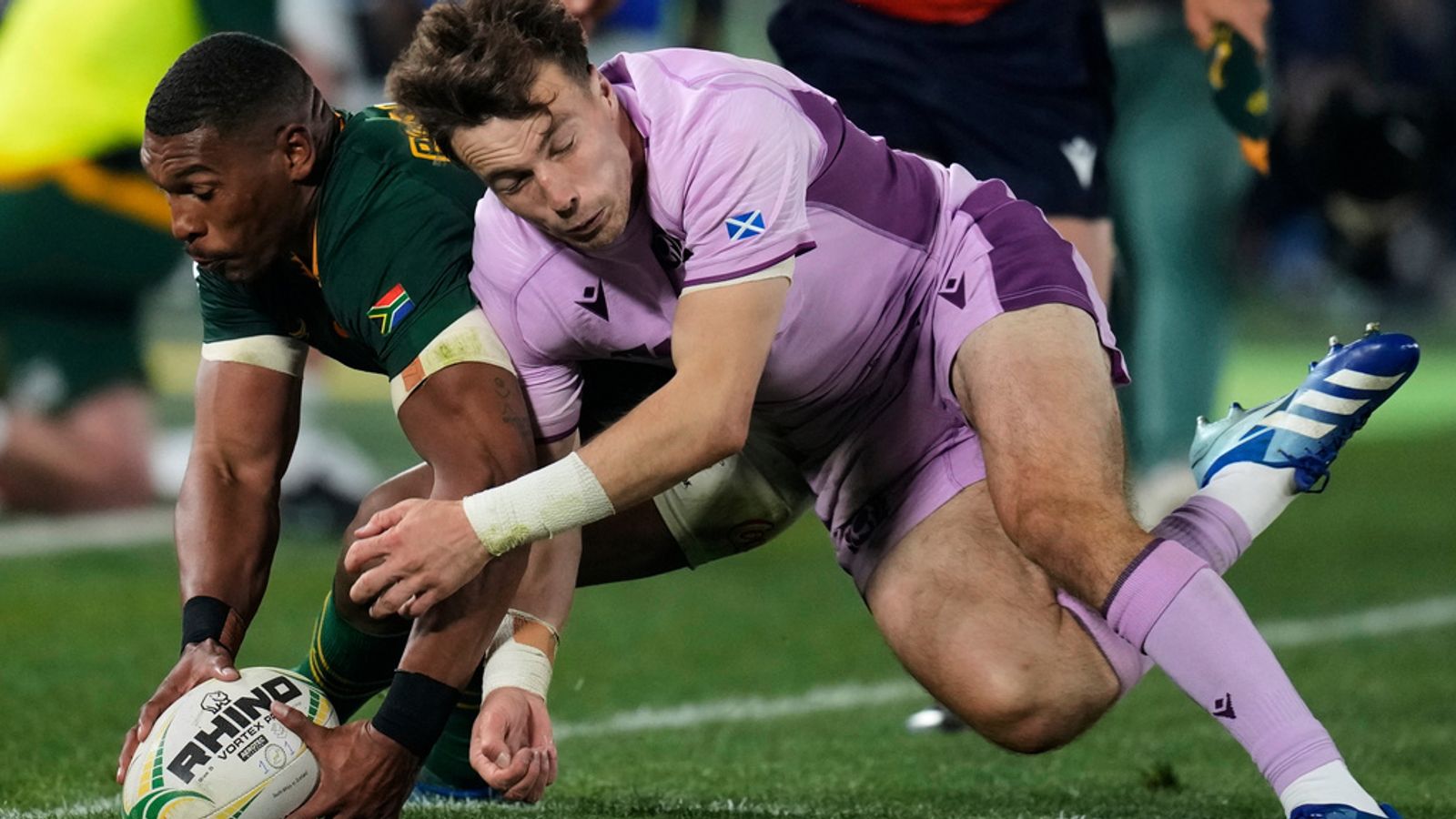 https://e0.365dm.com/26/07/1600x900/skysports-damian-willemse-jamie-dobie_7295432.jpg?20260711190602