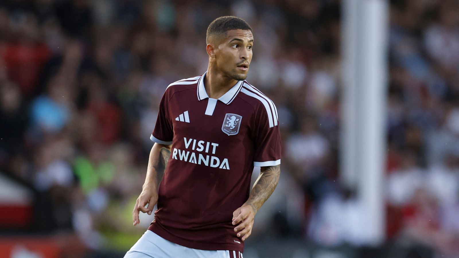 Gomes and Villa show why verticality matters in pre-season thrashing