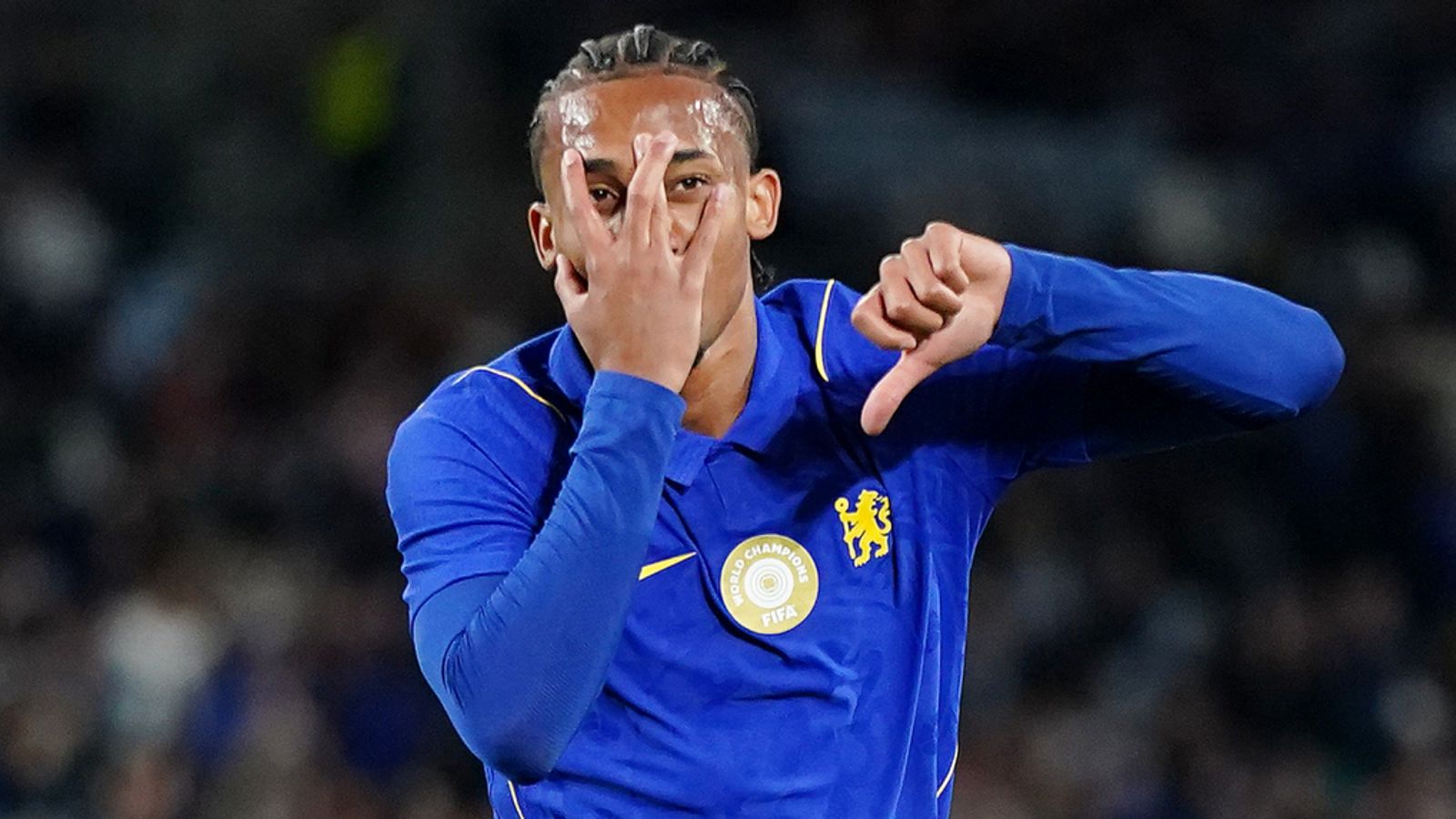 Joao Pedro nets hat-trick as Chelsea score SIX in Alonso's first game