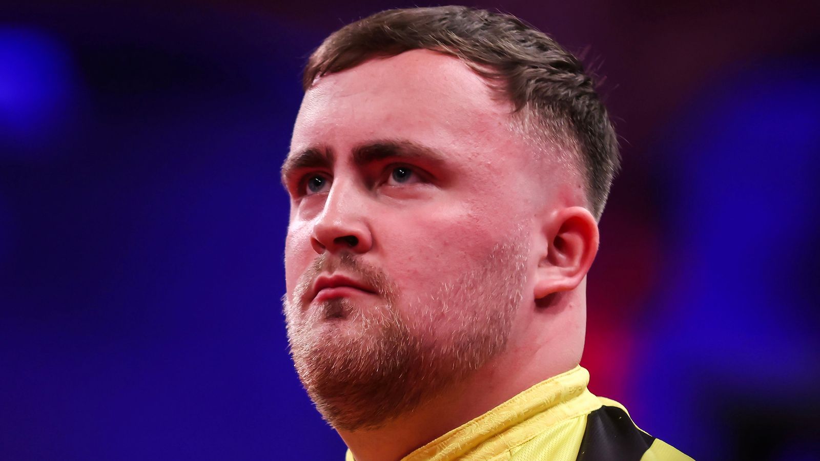 World Matchplay Darts: Luke Littler kicks off defence of title in stunning fashion as Stephen Bunting survives huge scare