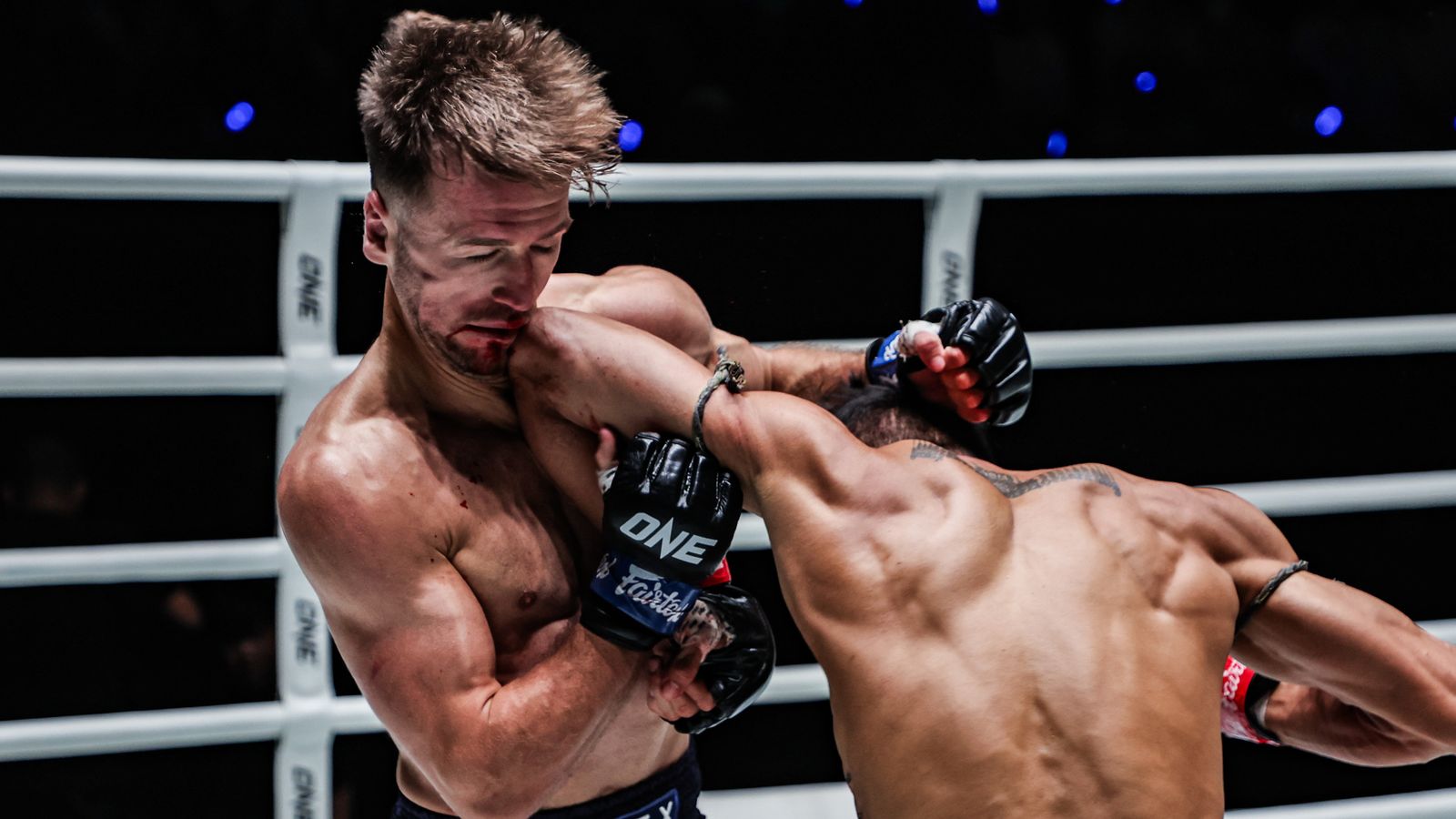 ONE Championship: Stephen Irvine suffers brutal knockout by Suablack Tor Pran49 in showdown at ONE Fight Night 45