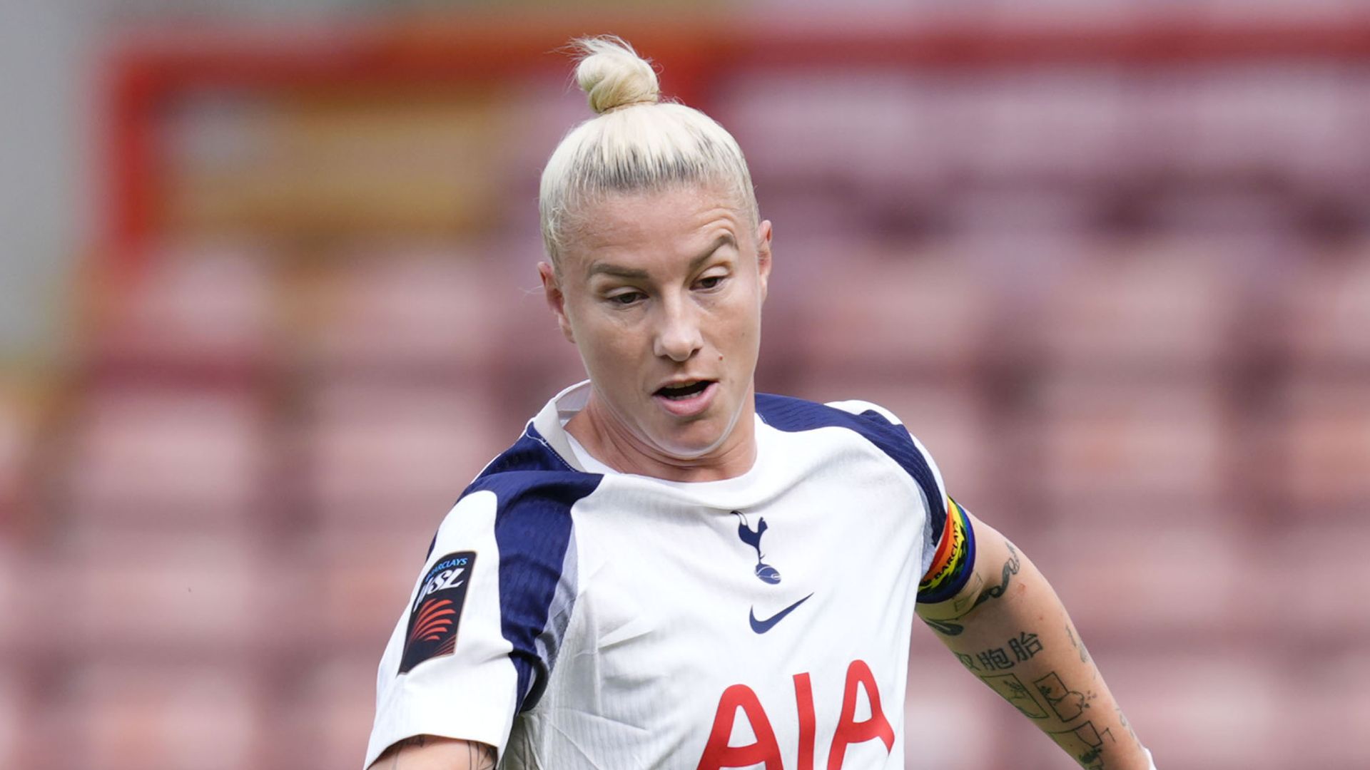 WSL latest: Palace secure England signing
