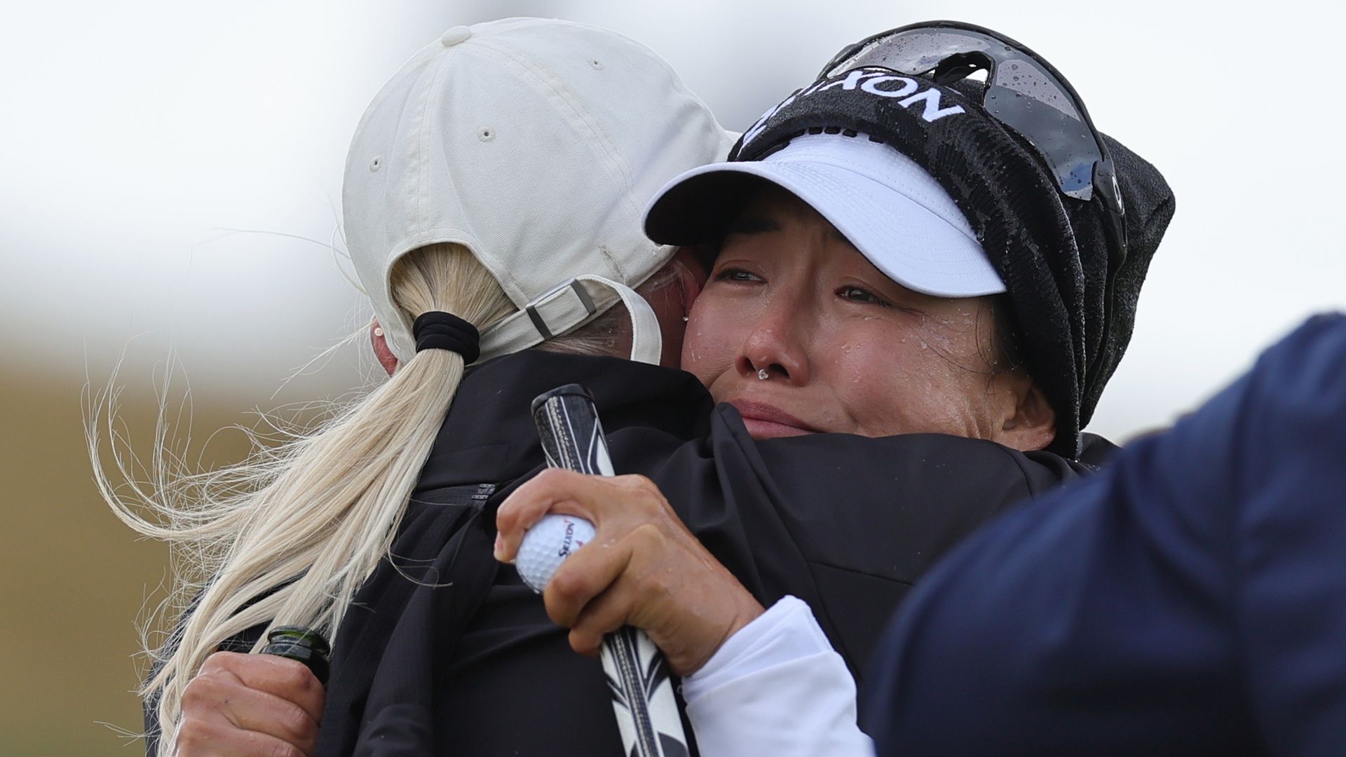 Shin stutters to win in Scotland as players prepare for Women's Open