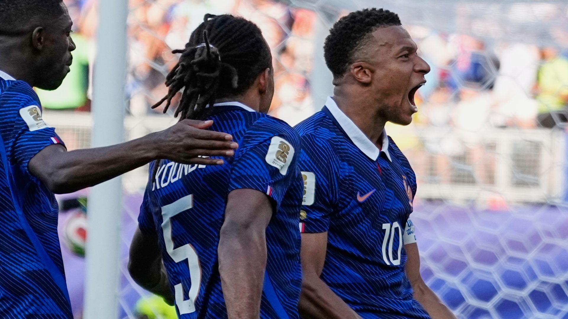 Mbappe scores again to send France past stubborn Paraguay