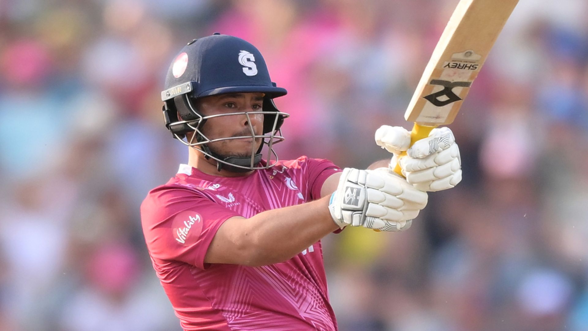 Vitality Blast Final LIVE! Vasconcelos hits stylish Northants fifty vs Hampshire