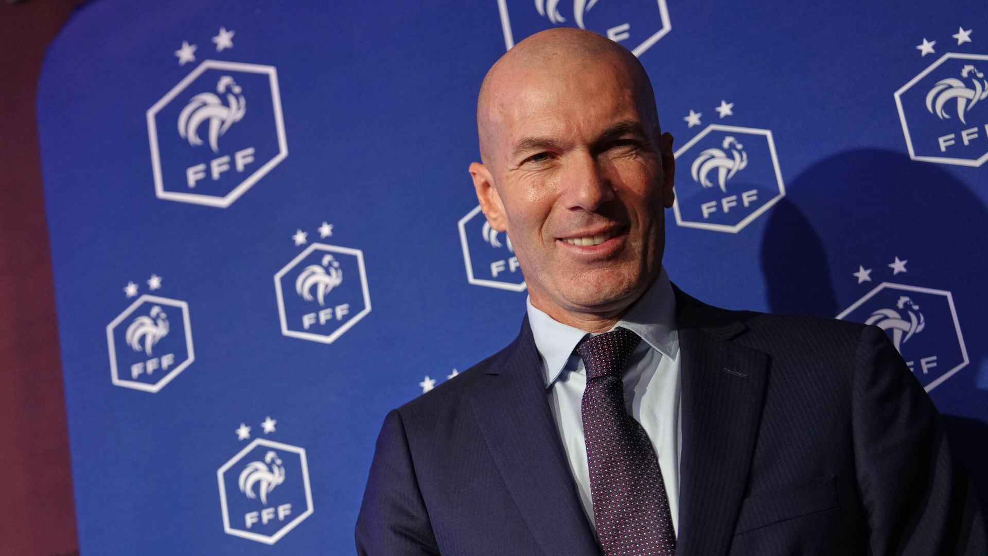 Zidane: I refused every job because I wanted to be France manager
