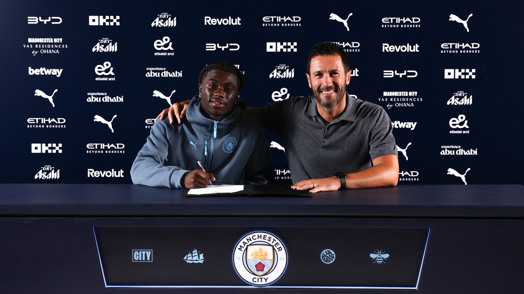 Jeremy Monga transfer: Man City complete signing of 17-year-old Leicester City winger for £10m