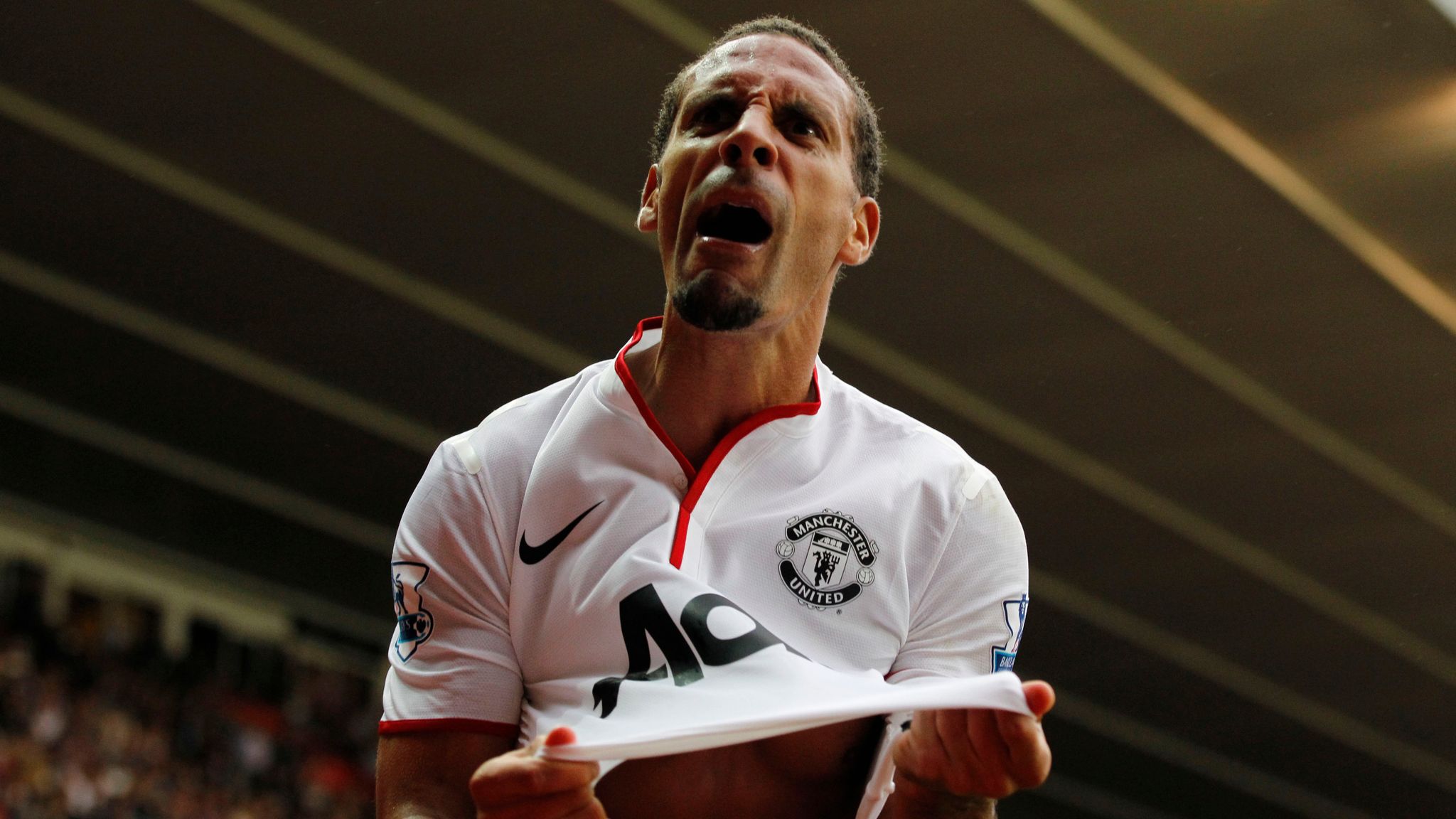 Rio Ferdinand's transfers from West Ham to Leeds and Leeds to Man Utd are worth a combined £339m today according to the Laws-Maguire Index