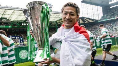 GLASGOW, SCOTLAND - MAY 16: Daisen Maeda of Celtic with the trophy during the William Hill Premiership match between Celtic and Heart of Midlothian at Celtic Park on May 16, 2026 in Glasgow, Scotland. (Photo by Craig Williamson/SNS Group)