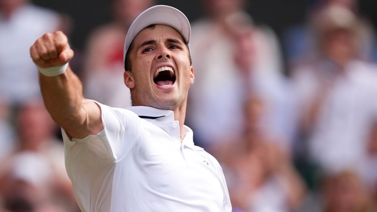 Arthur Fery of Great Britain reacts after winning the 4th set during his Gentlemen's Singles match against Grigor Dimitrov of Bulgaria on da