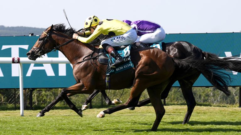 Bow Echo fought past Gstaad to win the Sussex Stakes