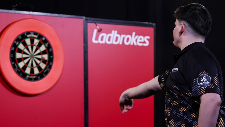 Henry Coates won the Players Championship 25 in Germany