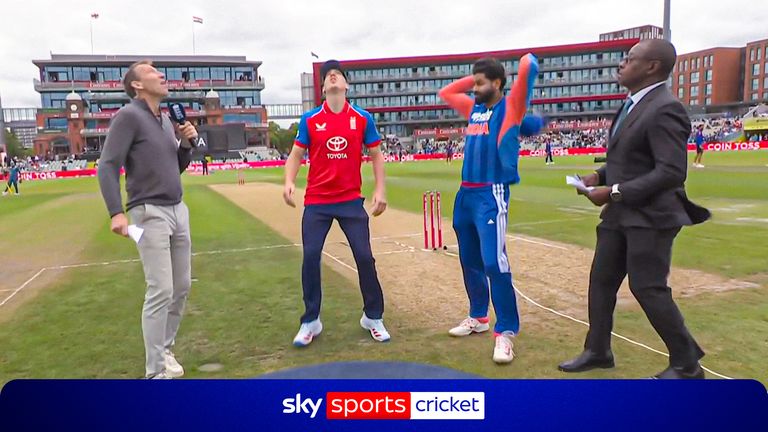 Coin toss ENGvIND D2