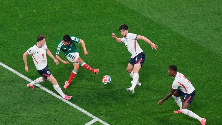 Mexico's Gilberto Mora shoots between England's Elliot Anderson, Declan Rice and Ezri Konsa.