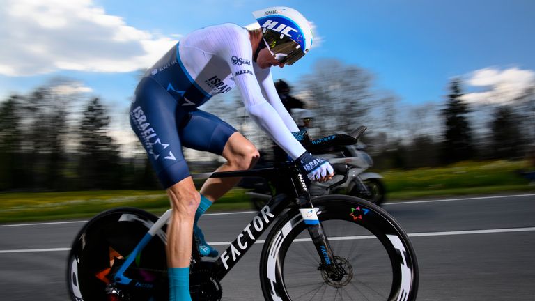 Froome suffered a dangerous crash in August 2025 that eventually ended his cycling career