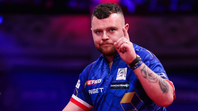 World Matchplay Darts: Luke Littler kicks off defence of title in stunning fashion as Stephen Bunting survives huge scare