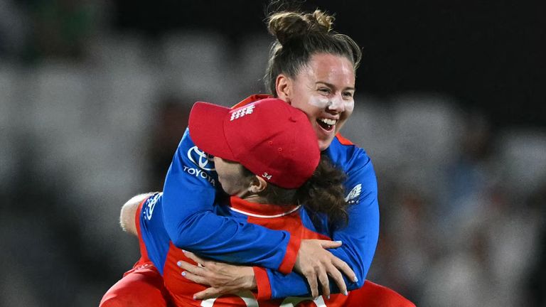 England's Linsey Smith celebrates with Nat Sciver-Brunt after England reach Women's T20 World Cup final (Getty Images)