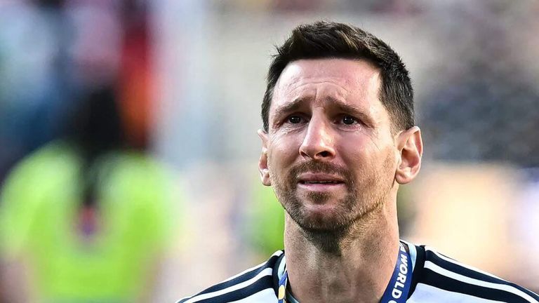 Messi cries during the trophy ceremony at the end of the World Cup final