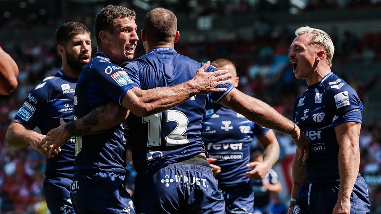 A derrota tirou St Helens dos seis primeiros da Super League [Picture by Alex Whitehead/SWpix.com]