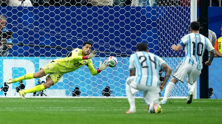 Lionel Messi sees his penalty saved by Egypt goalkeeper Mohamed Shobeir