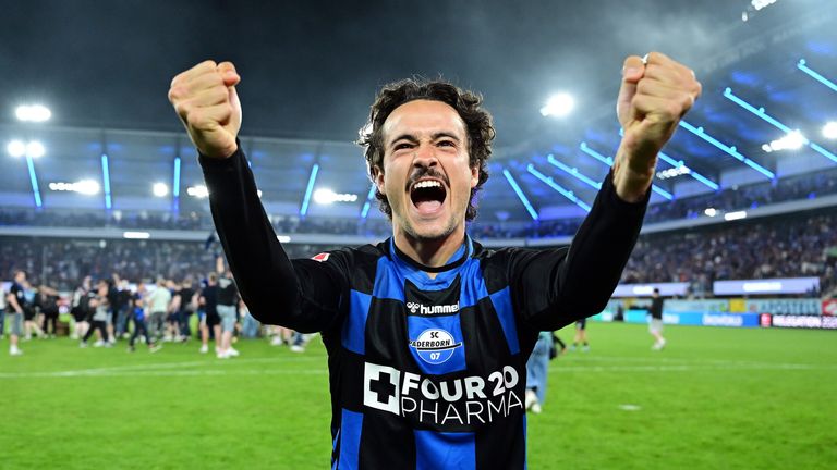 Paderborn promoted to the Bundesliga [Bundesliga], Mika Baur Paderborn, May 25, 2024, Soccer, Bundesliga [Bundesliga], Relegation, Second leg, Paderborn 07 - Wolfsburg 2:1 after extra time Photo by: TayDucLam/picture-alliance/dpa/AP Images