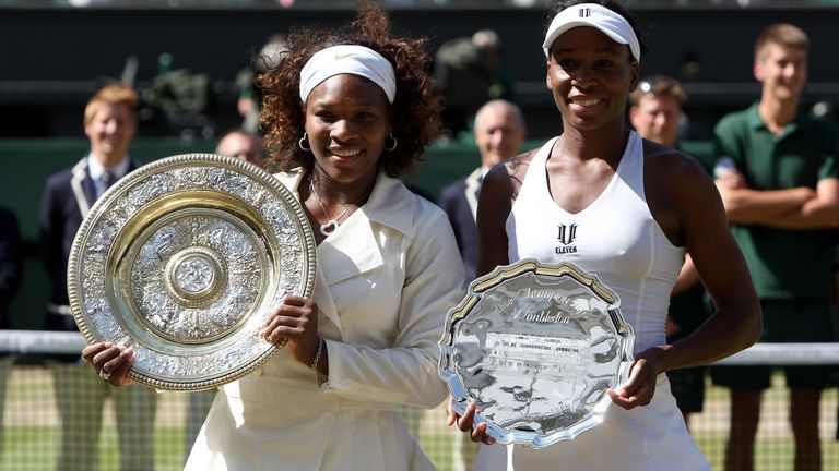 Serena Williams beat sister Venus in the 2009 Wimbledon women's final