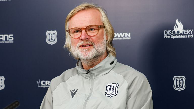 Dundee boss Steven Pressley